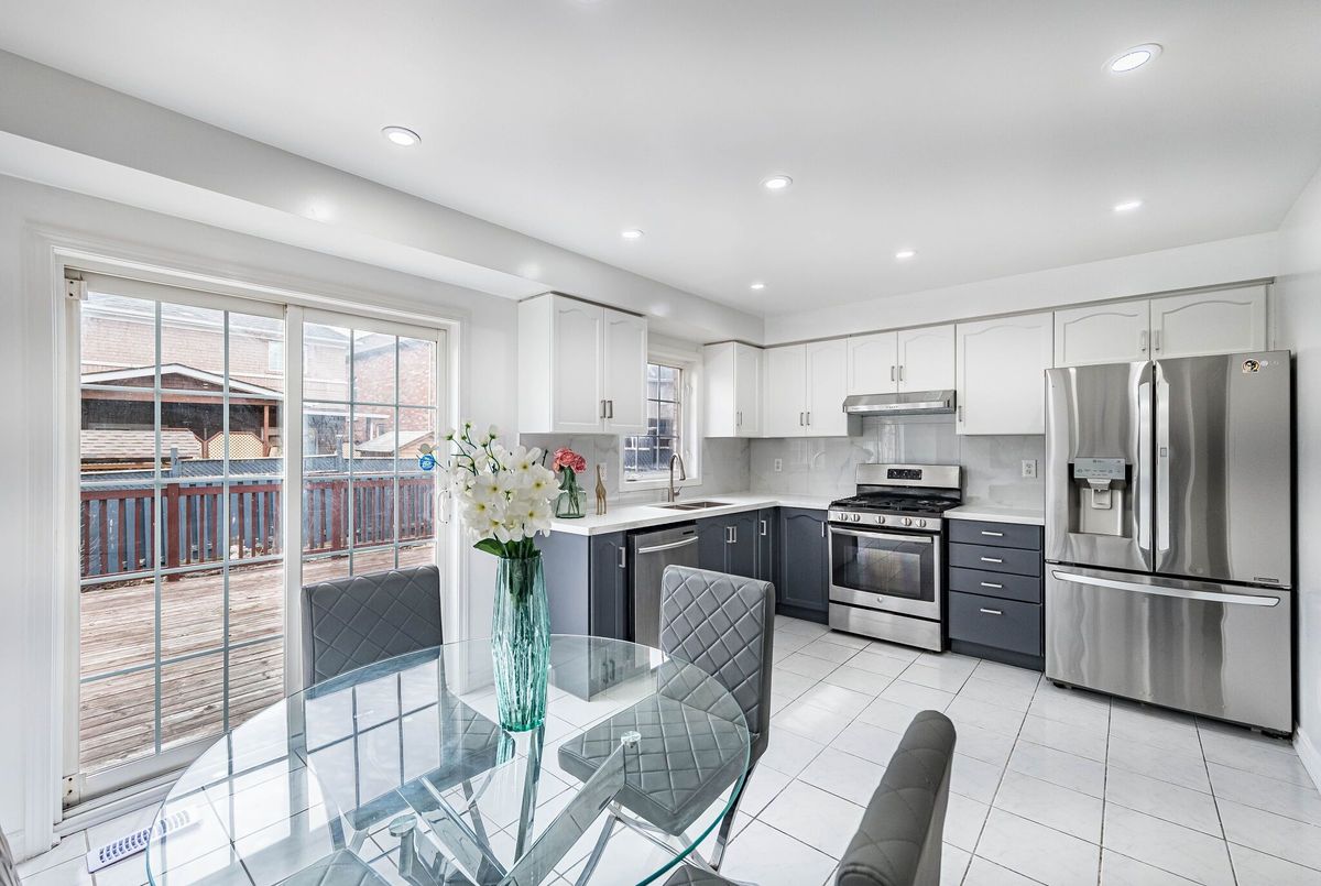 36 Native Landing Brampton 36 Native Landing Brampton