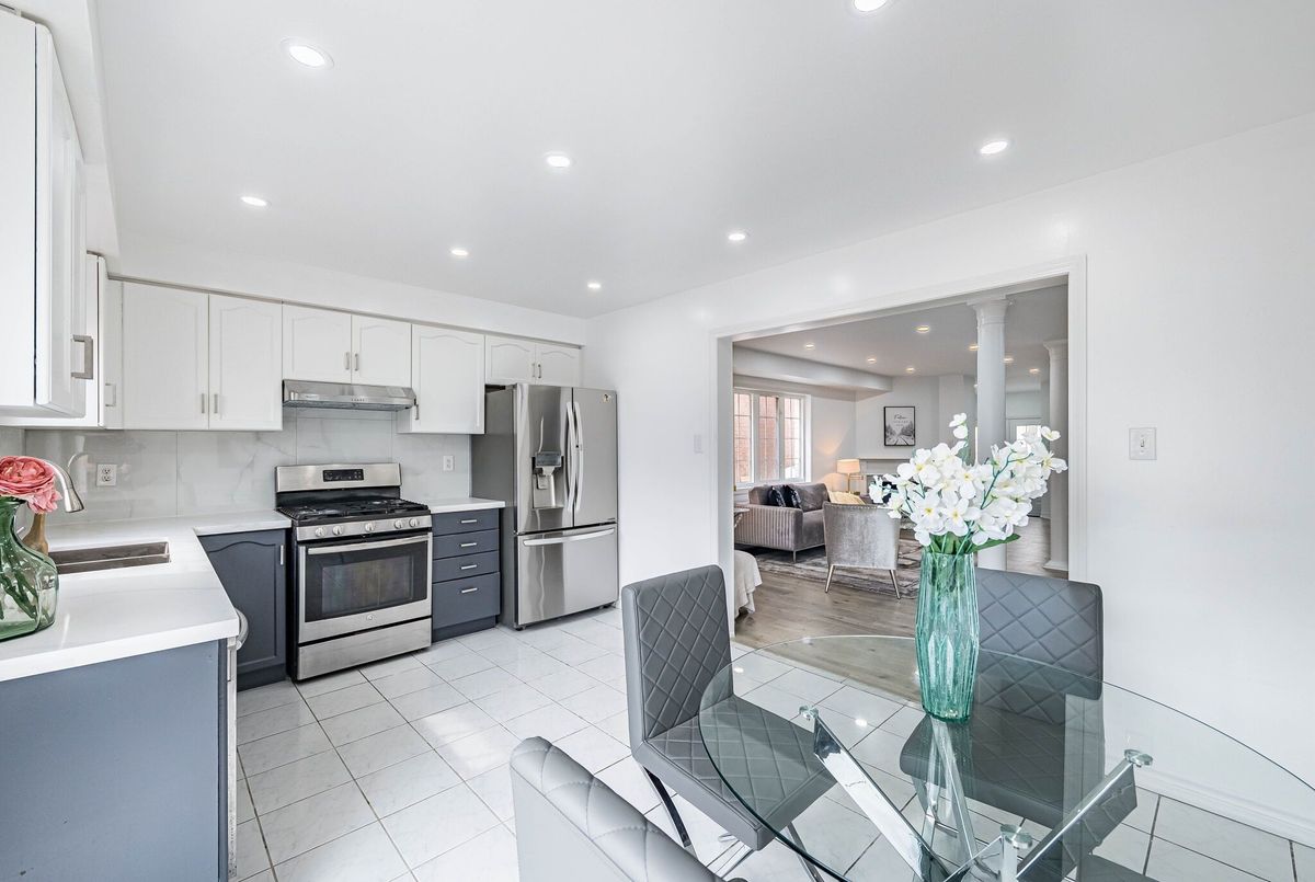 36 Native Landing Brampton 36 Native Landing Brampton