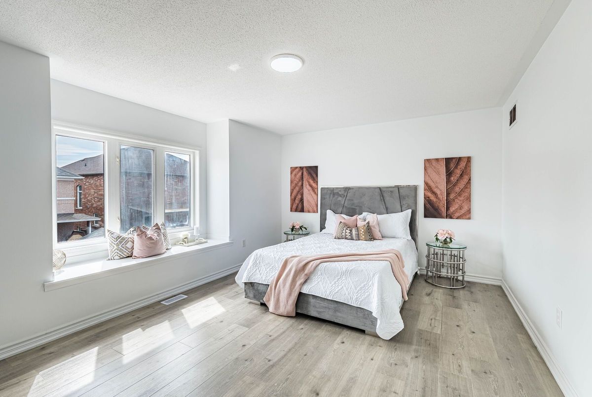 36 Native Landing Brampton 36 Native Landing Brampton