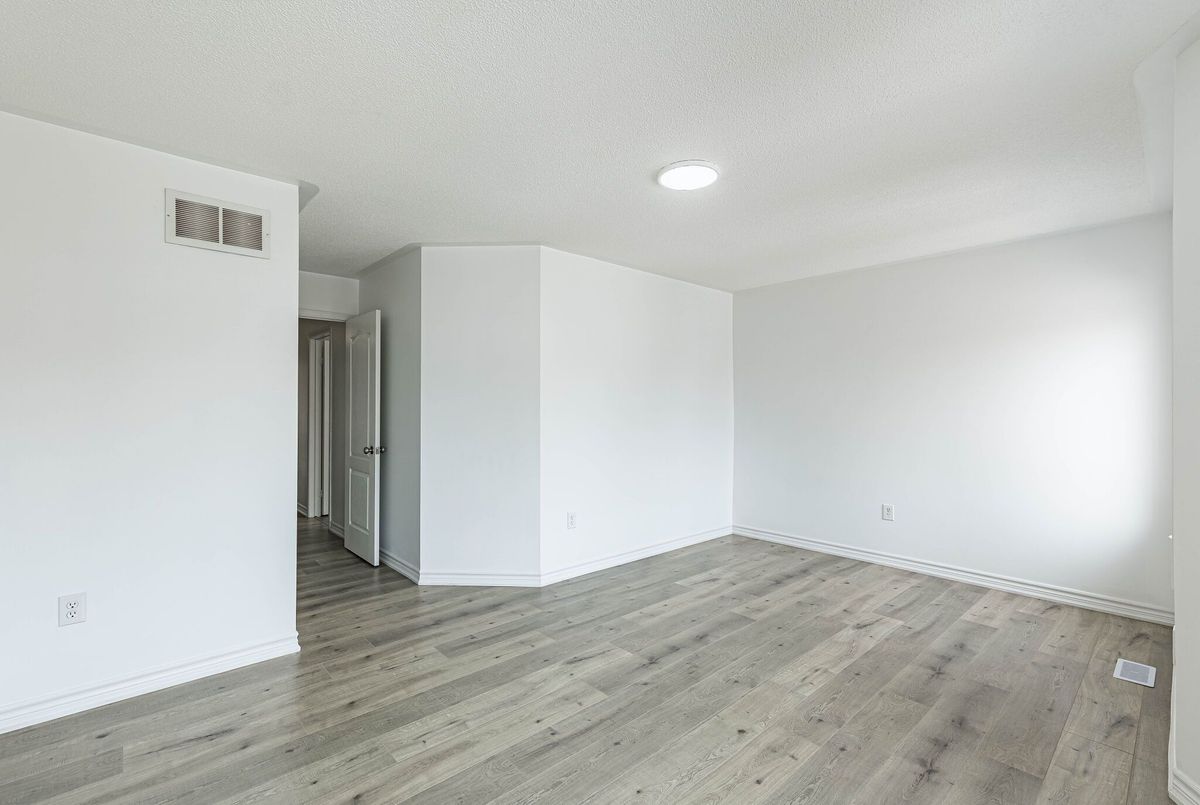 36 Native Landing Brampton 36 Native Landing Brampton