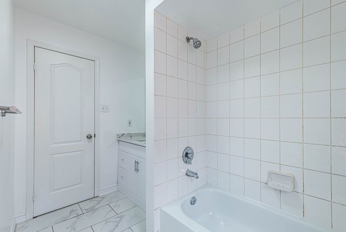 36 Native Landing Brampton 36 Native Landing Brampton