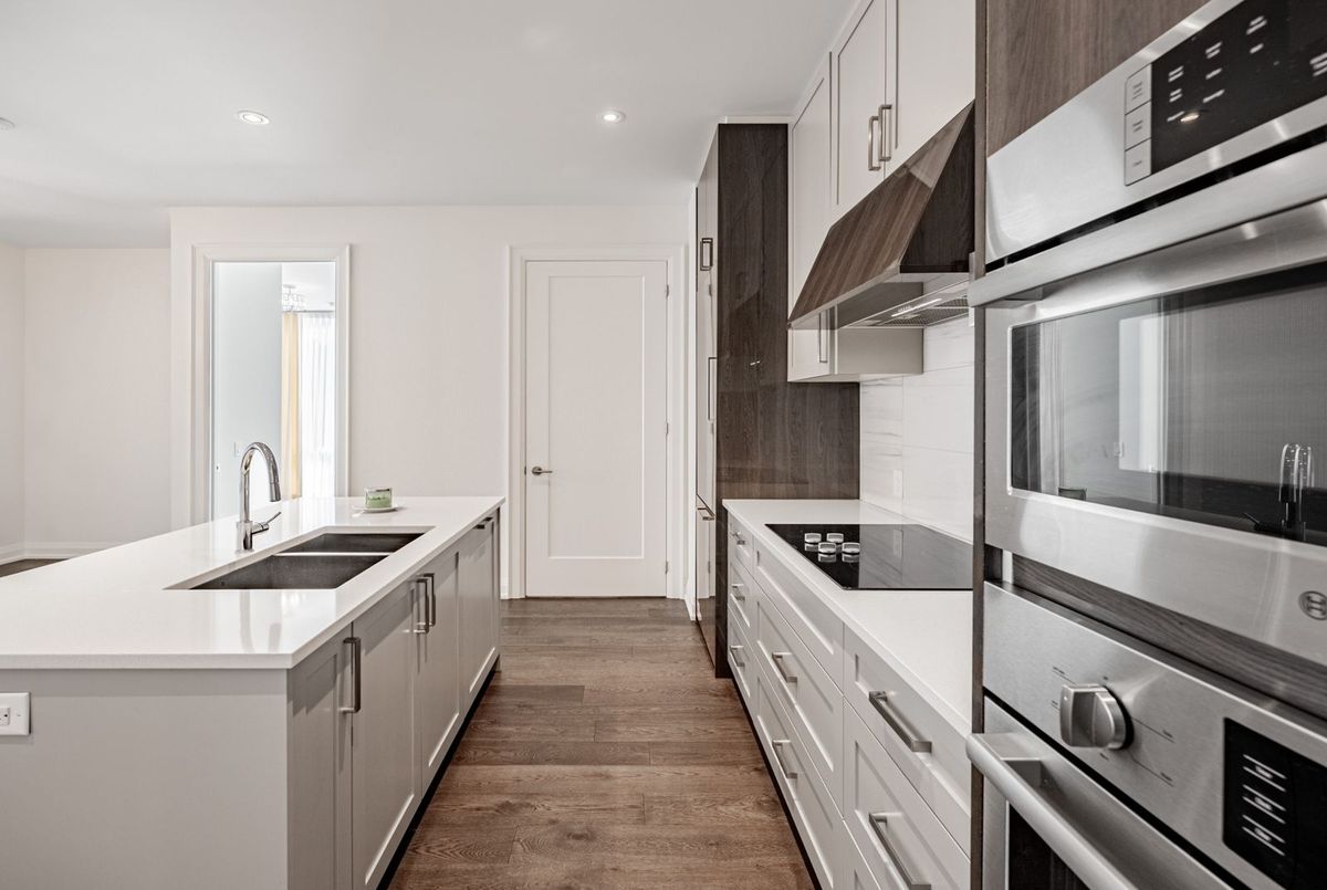 42 MILL Street Halton Hills 42 MILL Street Halton Hills