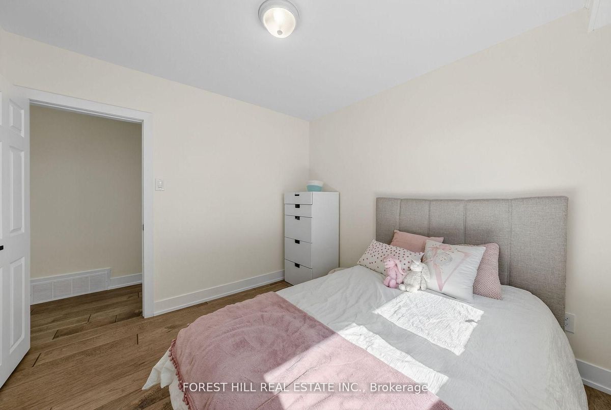 37 Cherry Post Crescent Toronto 37 Cherry Post Crescent Toronto