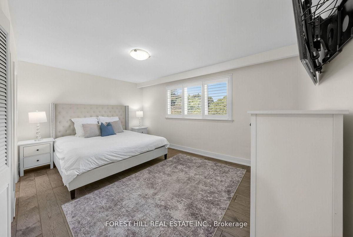 37 Cherry Post Crescent Toronto 37 Cherry Post Crescent Toronto