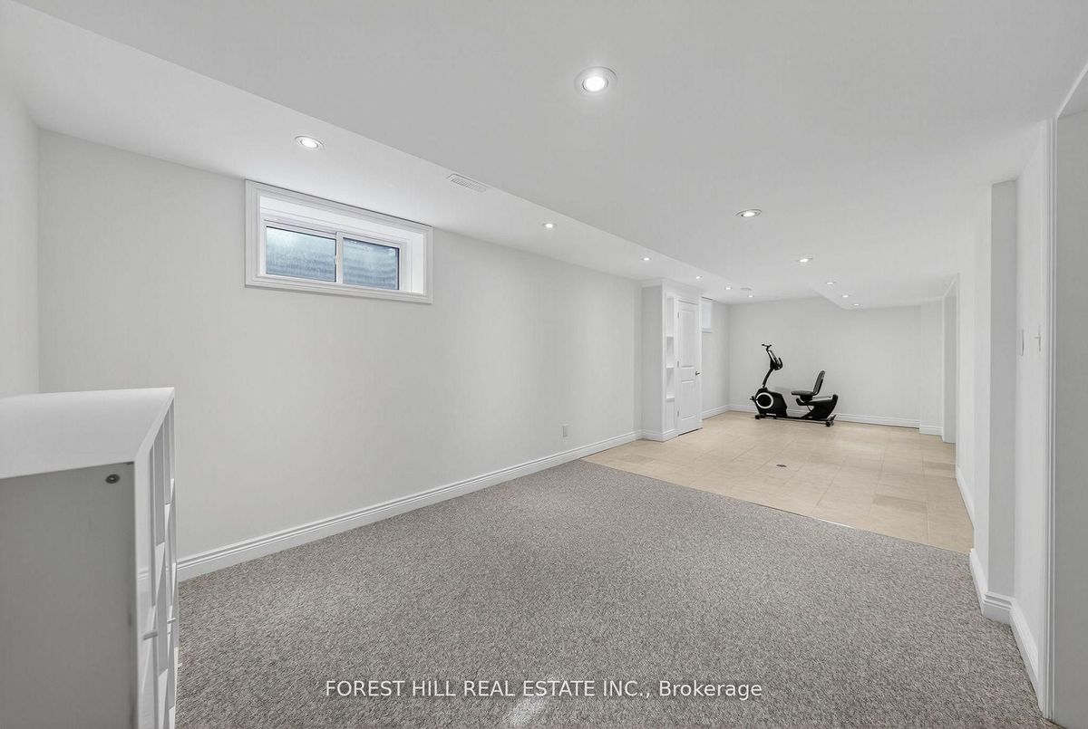 37 Cherry Post Crescent Toronto 37 Cherry Post Crescent Toronto