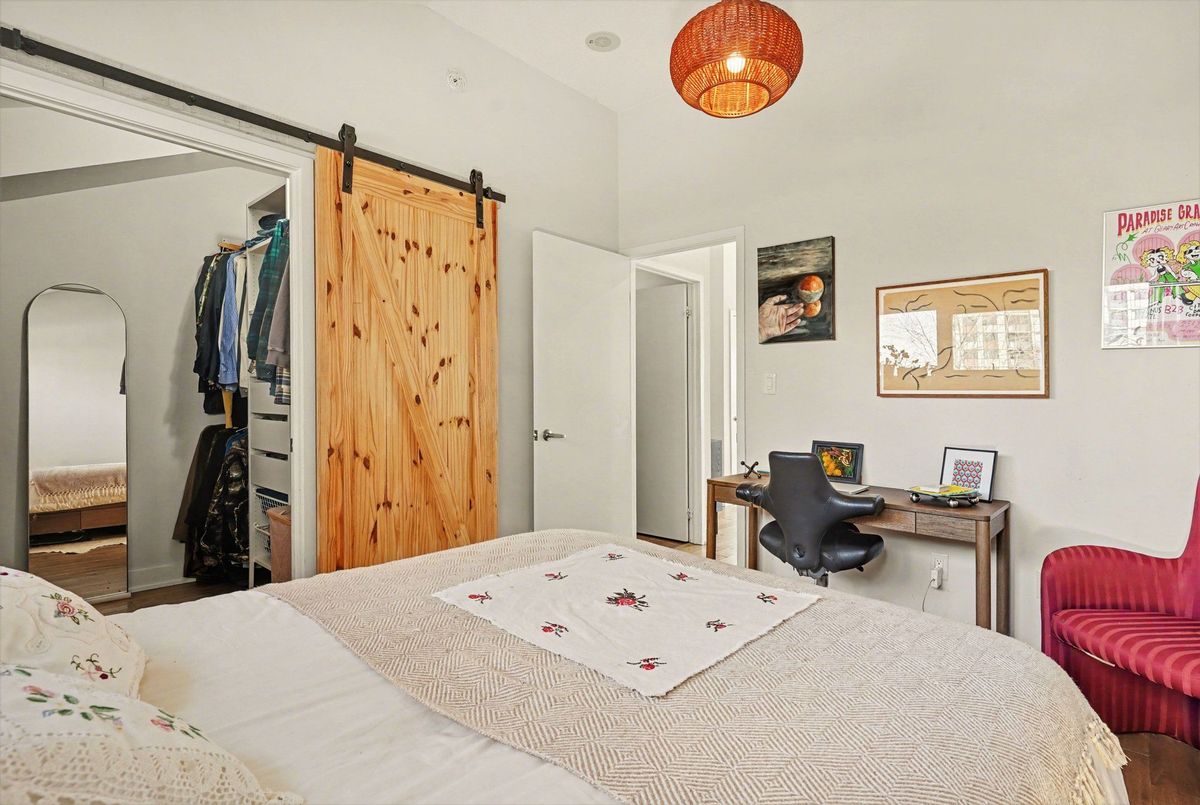 1410 Dupont Street Toronto 1410 Dupont Street Toronto