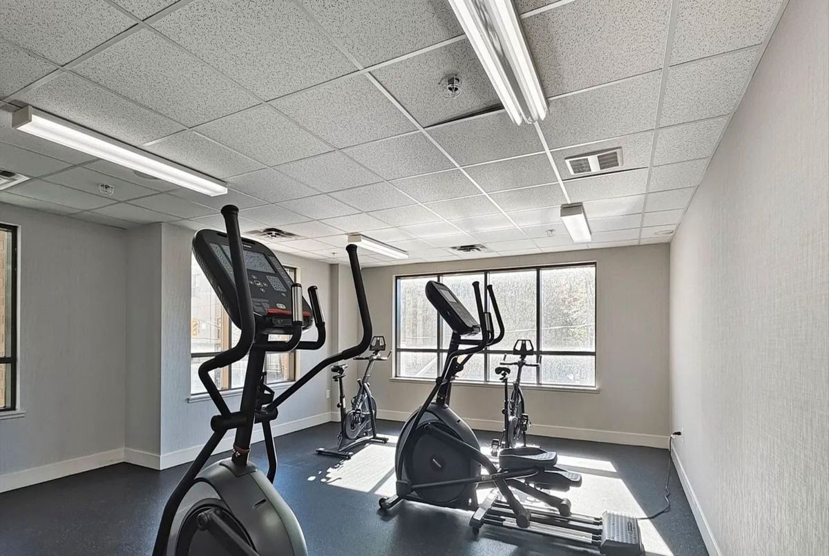 1410 Dupont Street Toronto 1410 Dupont Street Toronto