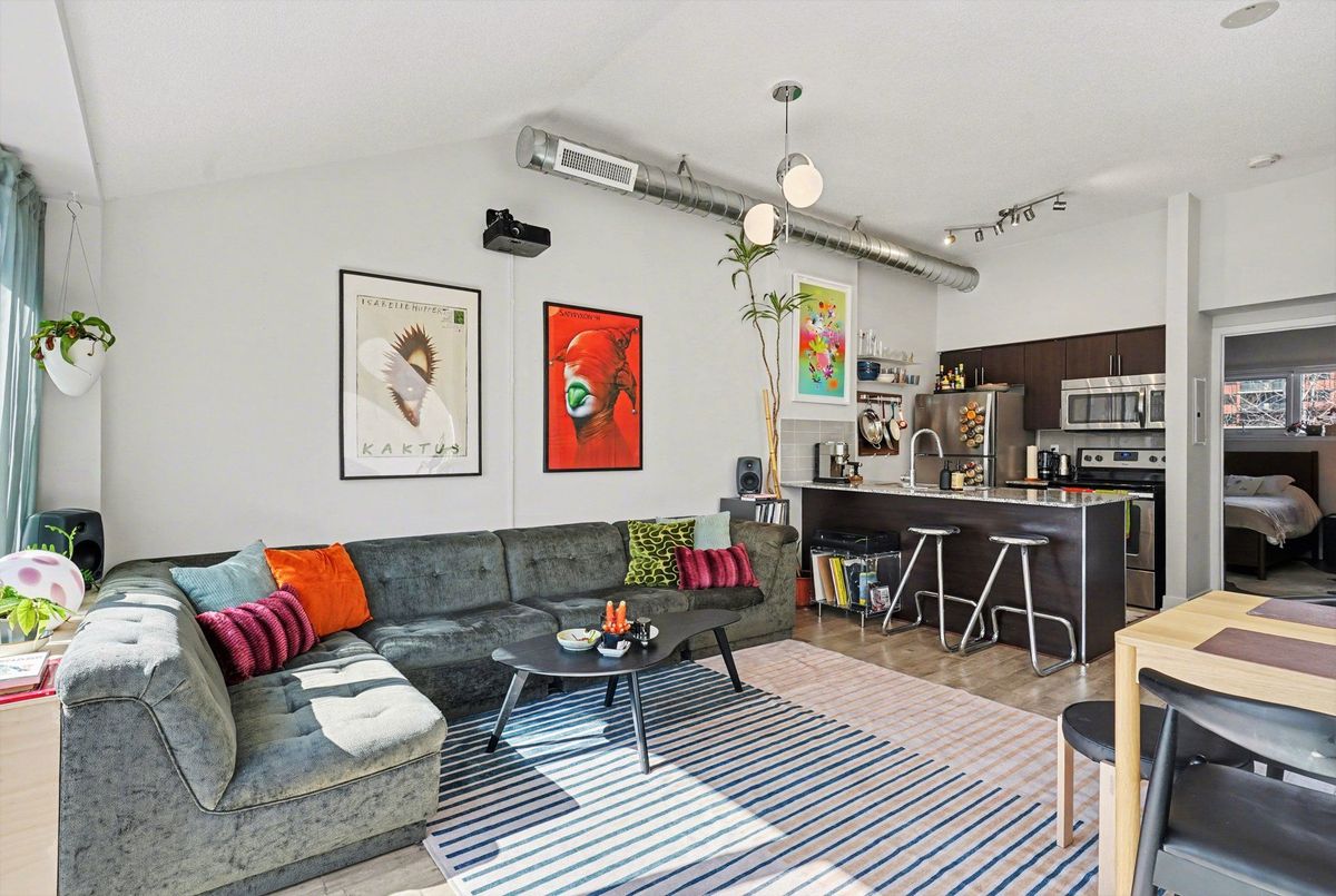 1410 Dupont Street Toronto 1410 Dupont Street Toronto