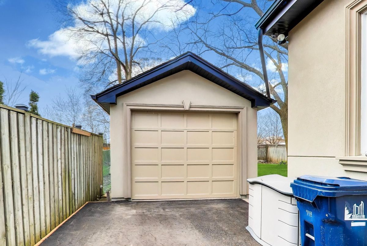 76 Ashbourne Drive Toronto 76 Ashbourne Drive Toronto