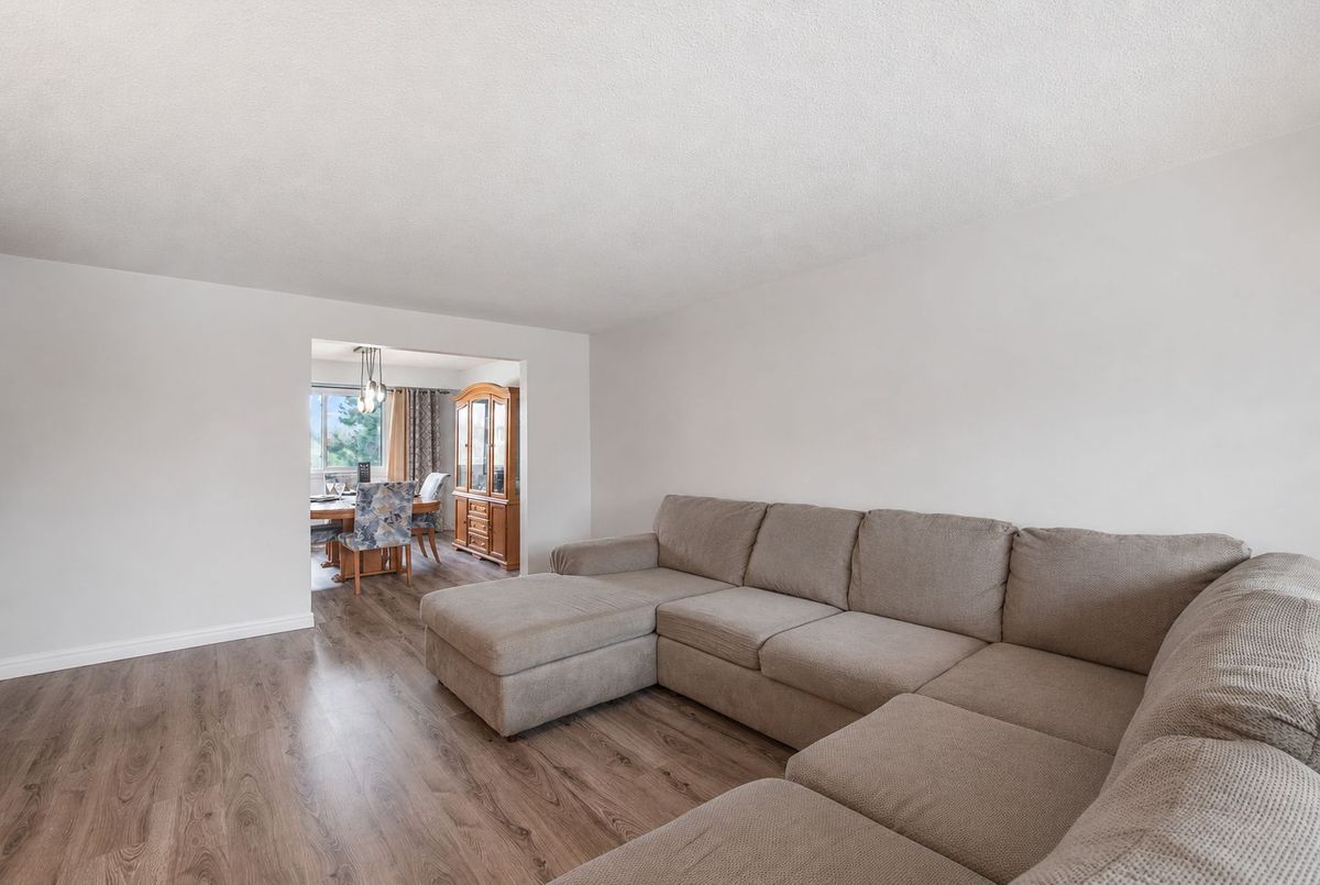 3525 Brandon Gate Mississauga 3525 Brandon Gate Mississauga