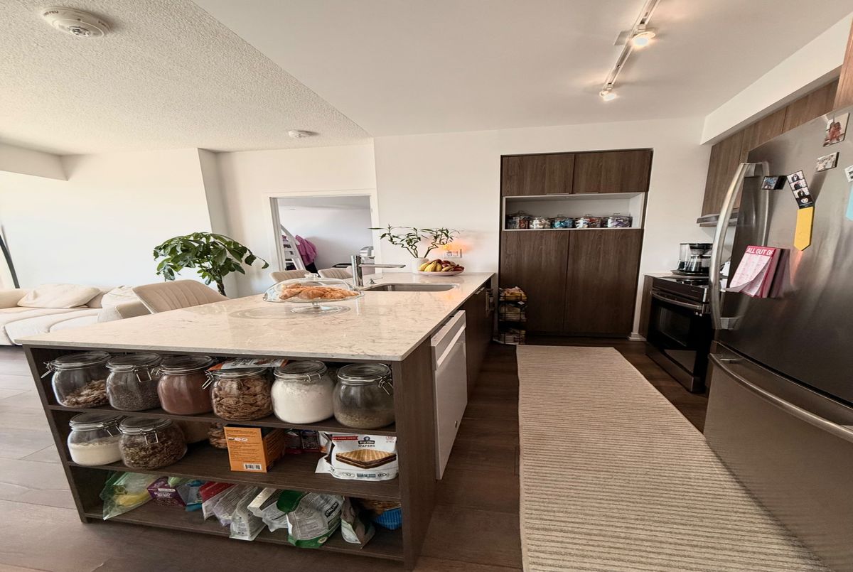 2520 Eglinton Ave Avenue W Mississauga 2520 Eglinton Ave Avenue W Mississauga