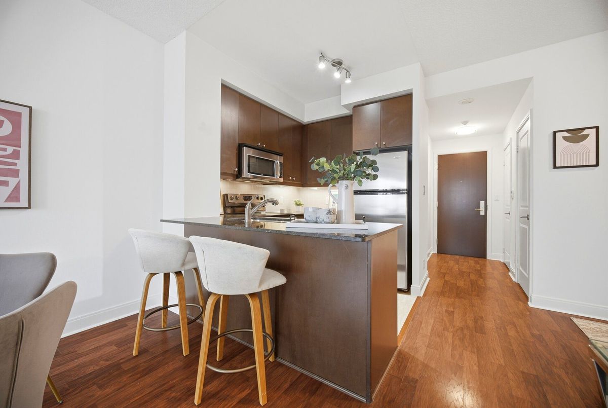 50 Absolute Avenue Mississauga 50 Absolute Avenue Mississauga