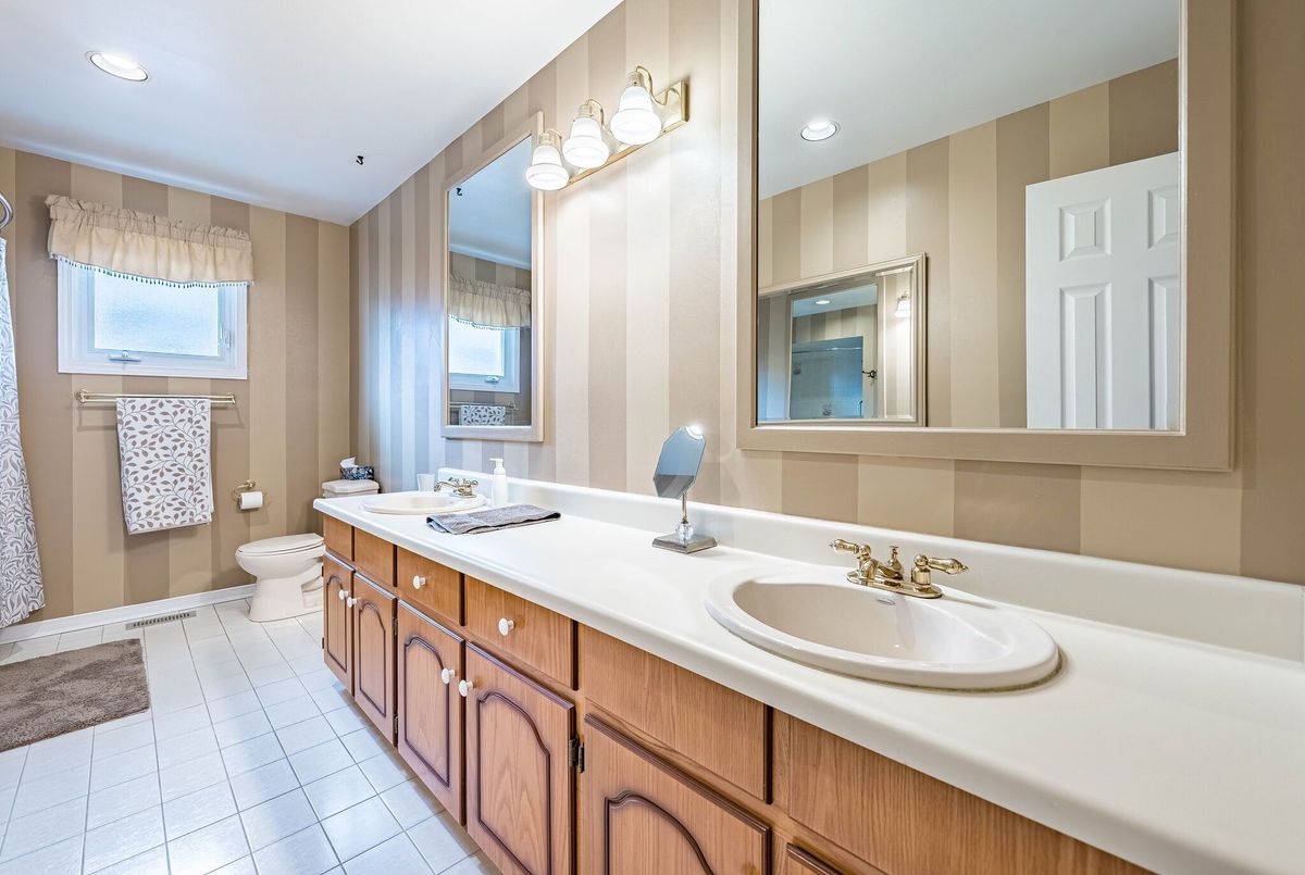 19 Mossbank Drive Brampton 19 Mossbank Drive Brampton
