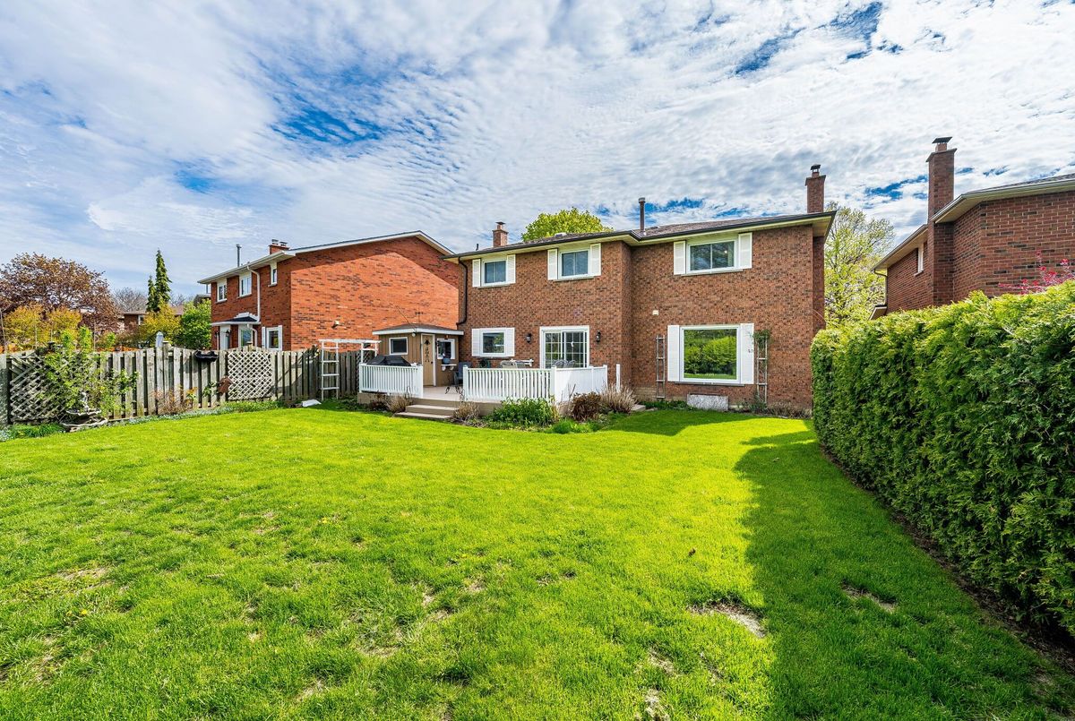 19 Mossbank Drive Brampton 19 Mossbank Drive Brampton