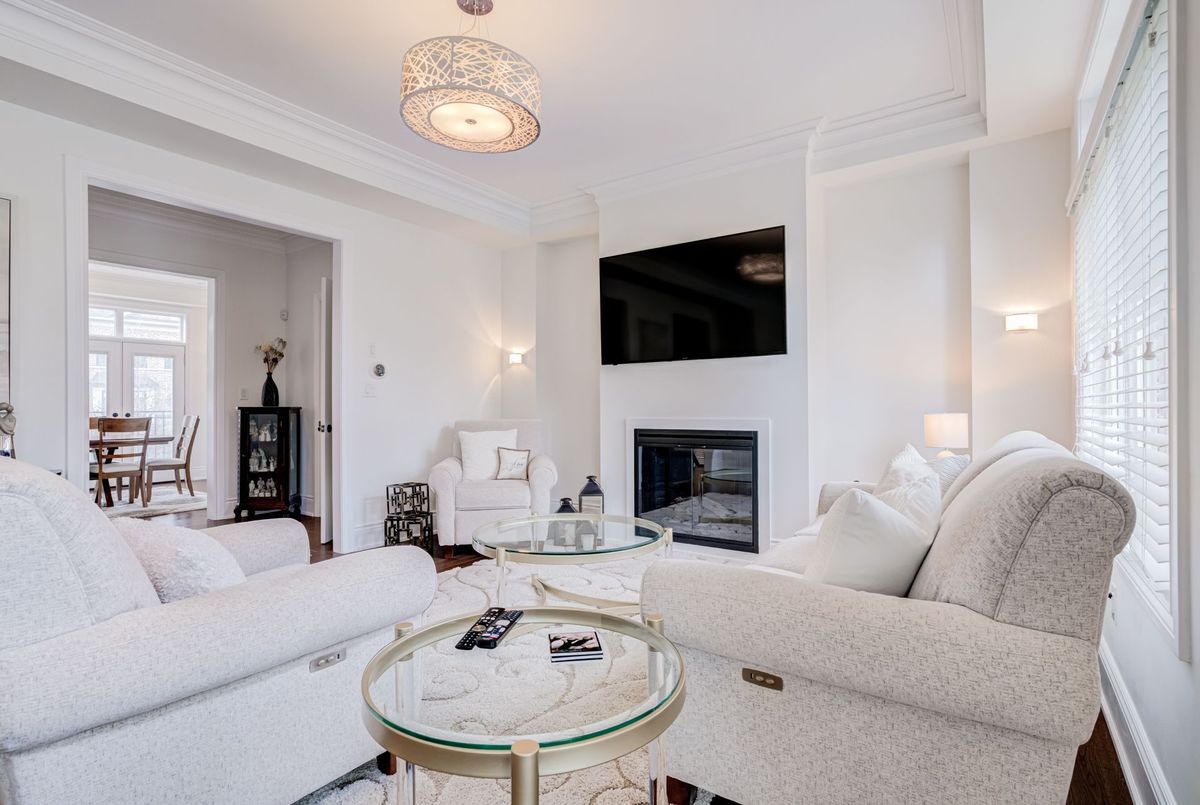 1842 Pagehurst Avenue Mississauga 1842 Pagehurst Avenue Mississauga