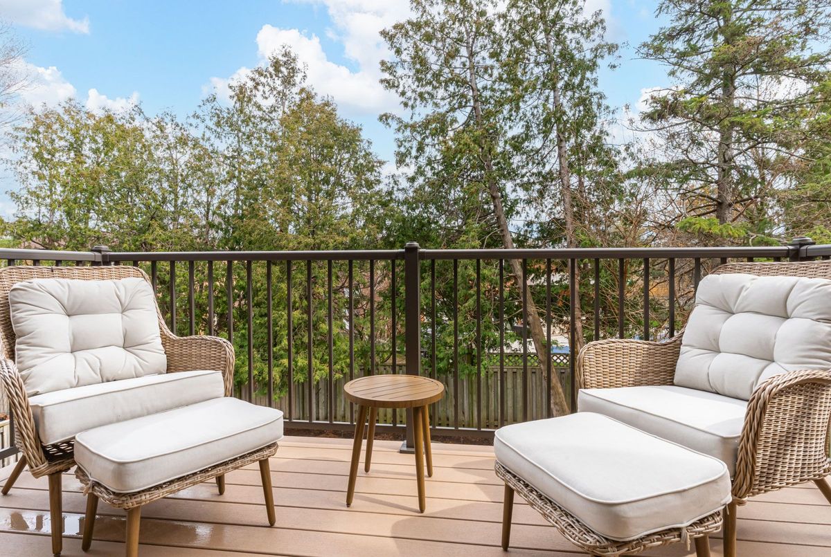 1842 Pagehurst Avenue Mississauga 1842 Pagehurst Avenue Mississauga