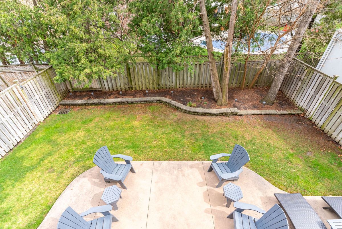 1842 Pagehurst Avenue Mississauga 1842 Pagehurst Avenue Mississauga