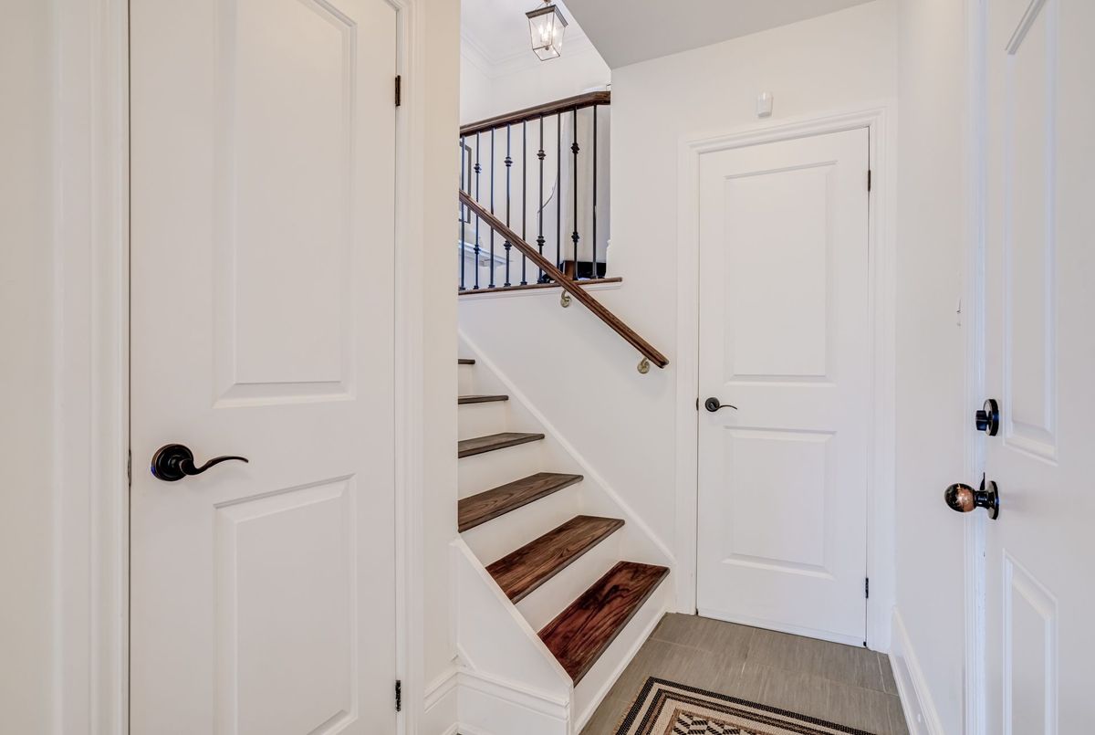 1842 Pagehurst Avenue Mississauga 1842 Pagehurst Avenue Mississauga