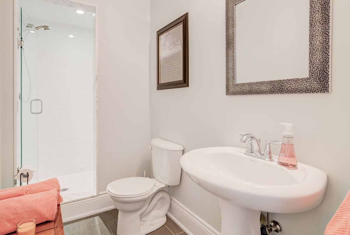 1842 Pagehurst Avenue Mississauga 1842 Pagehurst Avenue Mississauga