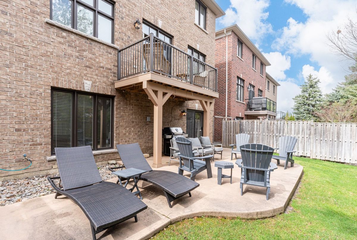 1842 Pagehurst Avenue Mississauga 1842 Pagehurst Avenue Mississauga