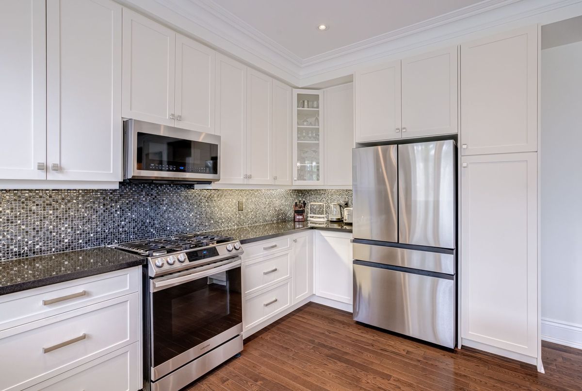 1842 Pagehurst Avenue Mississauga 1842 Pagehurst Avenue Mississauga