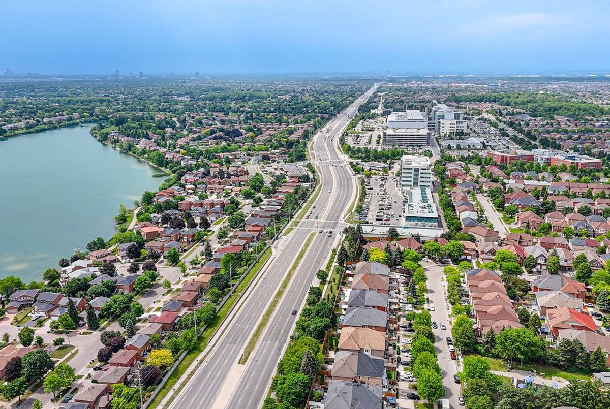 102 Clover Bloom Road Brampton 102 Clover Bloom Road Brampton