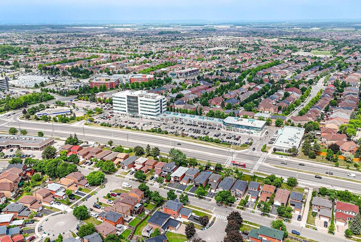 102 Clover Bloom Road Brampton 102 Clover Bloom Road Brampton