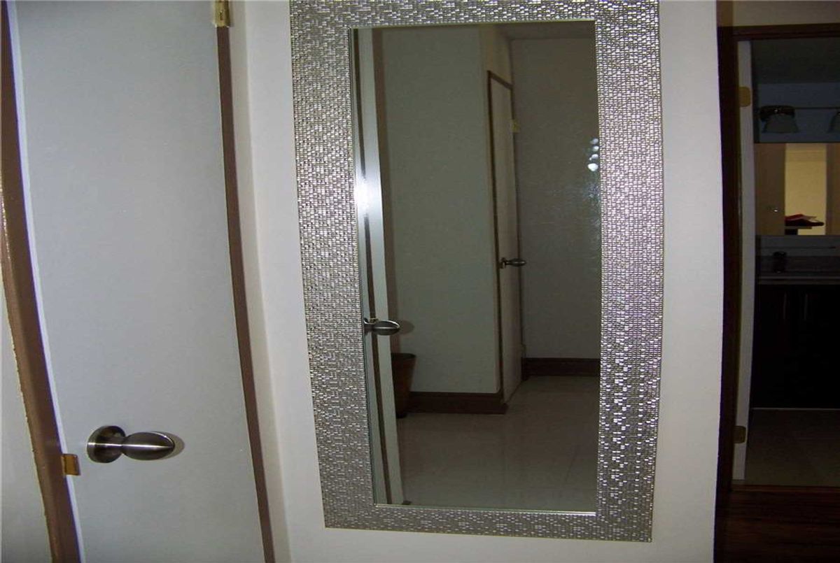 145 Hillcrest Ave Mississauga 145 Hillcrest Ave Mississauga