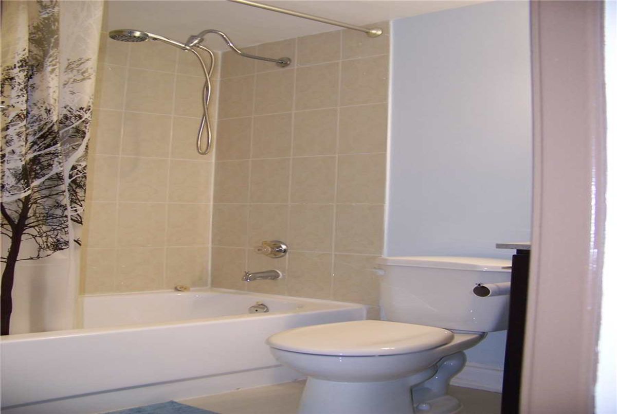 145 Hillcrest Ave Mississauga 145 Hillcrest Ave Mississauga