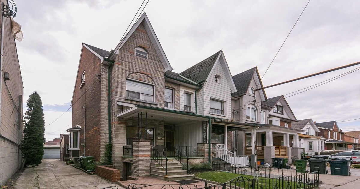 136 Osler St Toronto