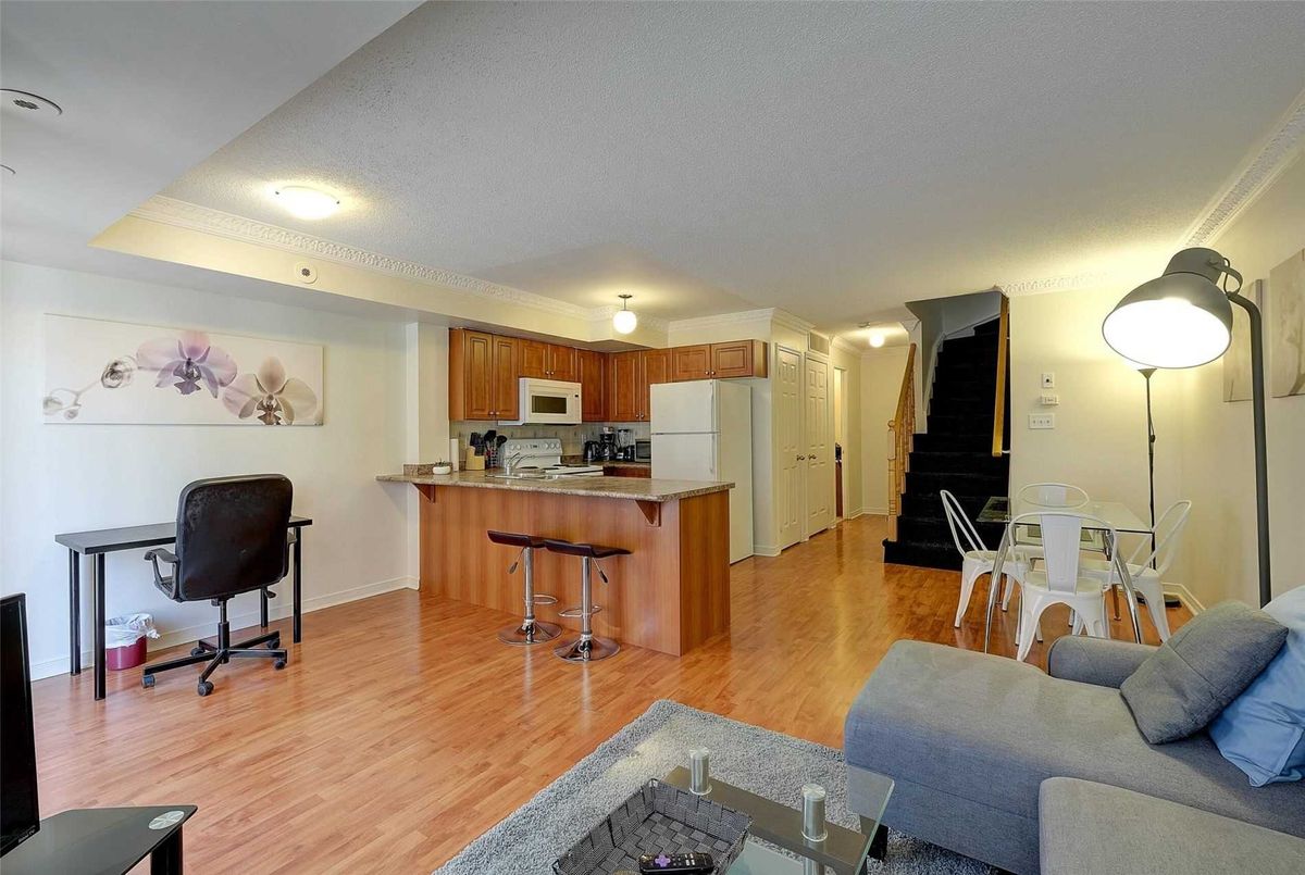 37 Four Winds Dr Toronto 37 Four Winds Dr Toronto