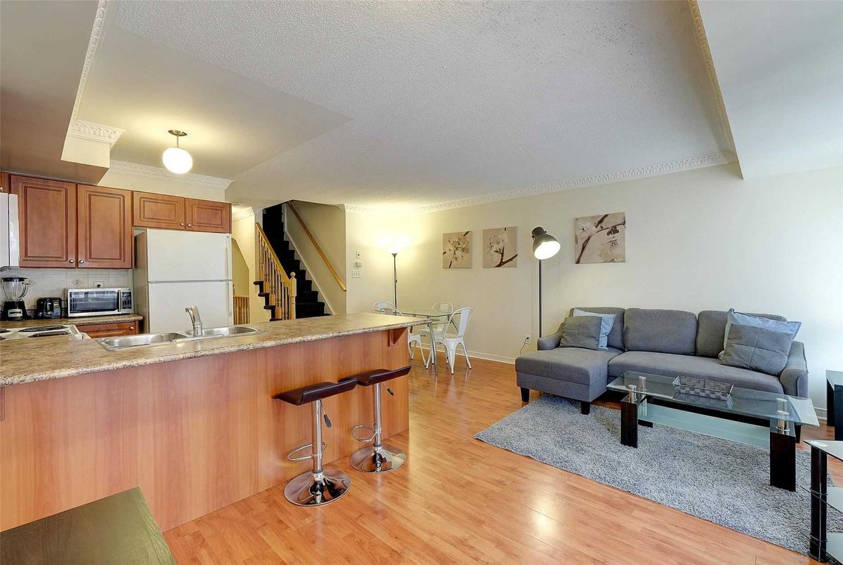 37 Four Winds Dr Toronto 37 Four Winds Dr Toronto