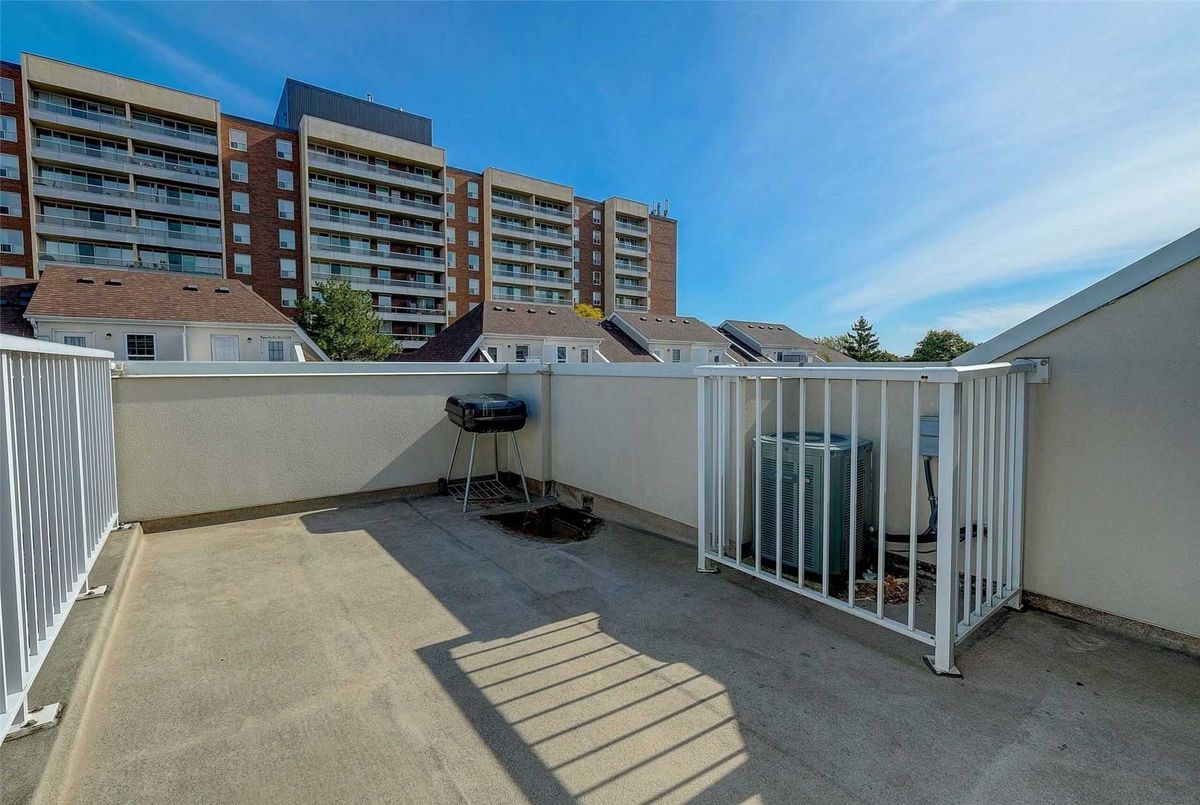 37 Four Winds Dr Toronto 37 Four Winds Dr Toronto