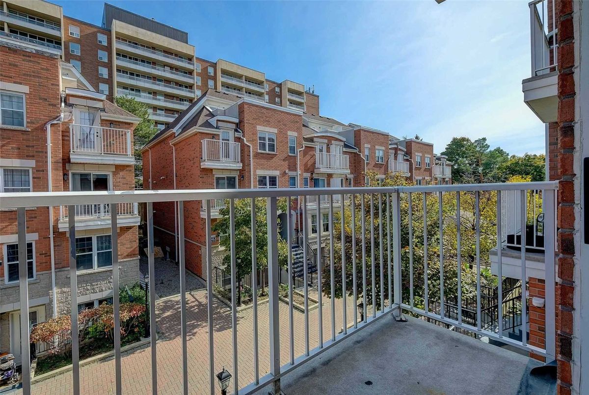 37 Four Winds Dr Toronto 37 Four Winds Dr Toronto