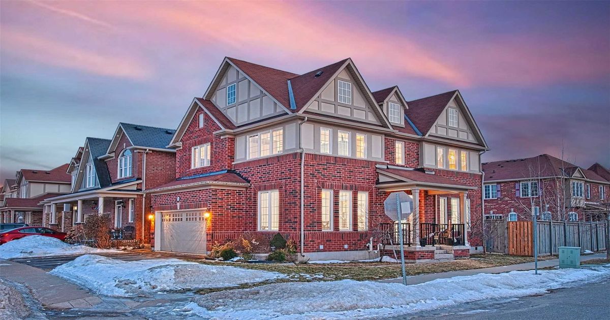 1038 Farmstead Dr Milton