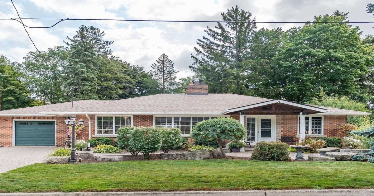 5 Armstrong St Brampton