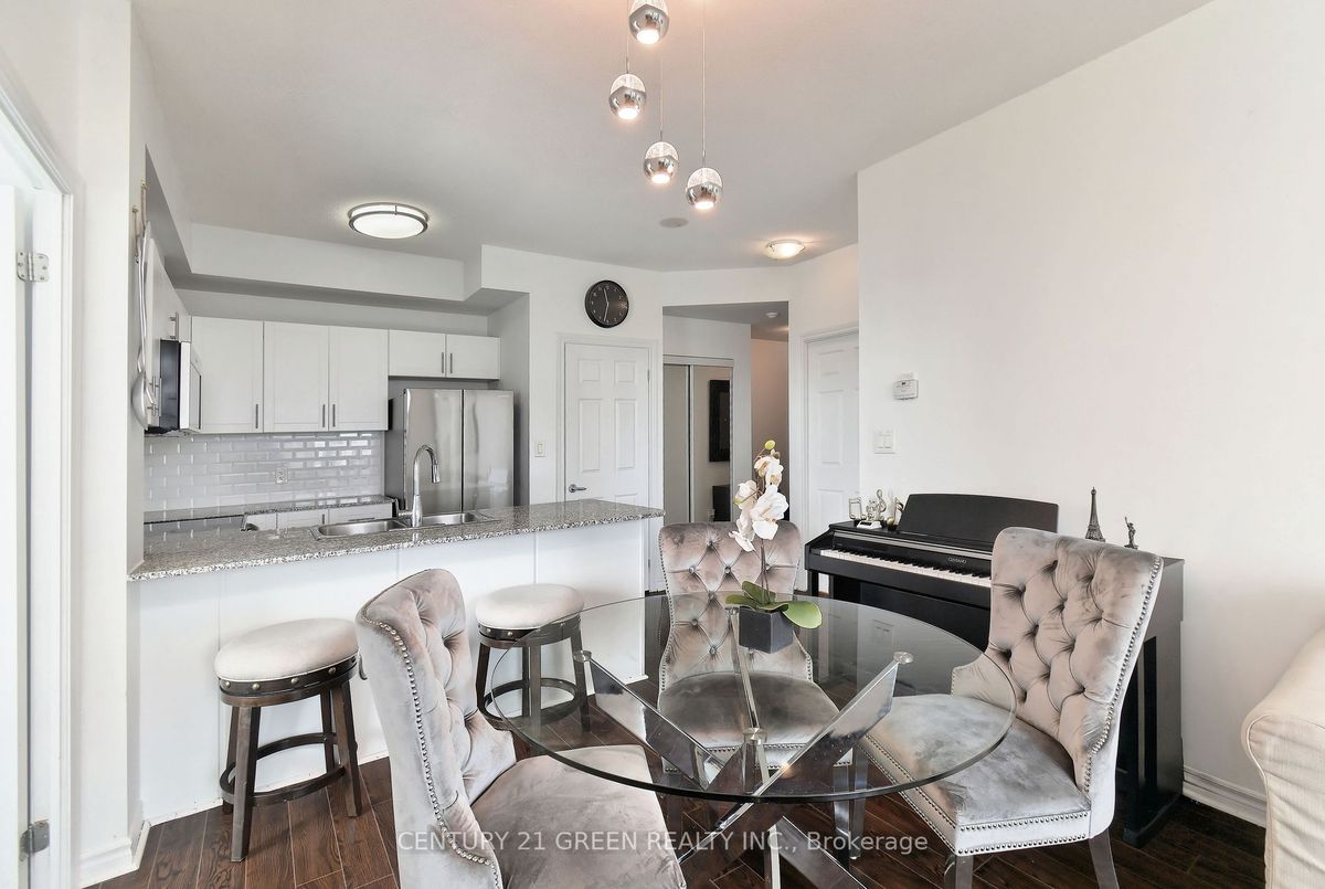 3504 Hurontario St Mississauga 3504 Hurontario St Mississauga