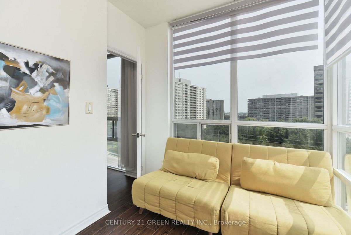 3504 Hurontario St Mississauga 3504 Hurontario St Mississauga