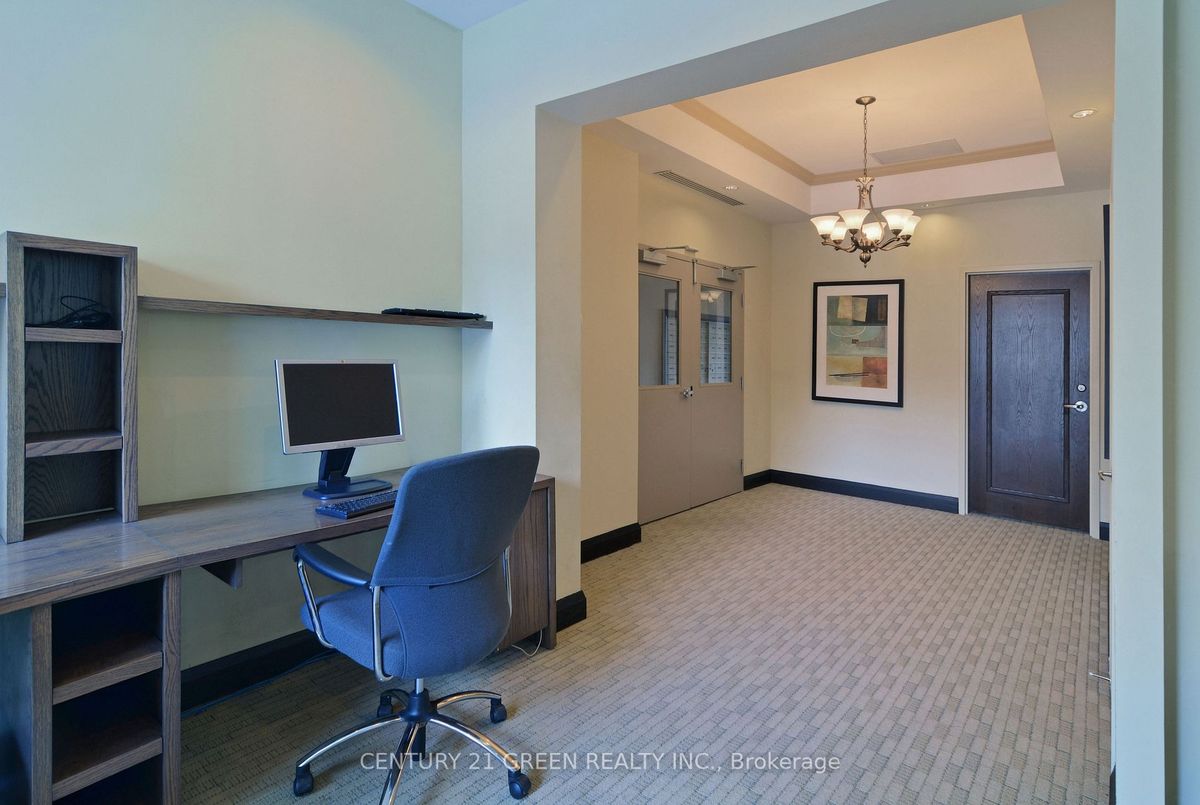 3504 Hurontario St Mississauga 3504 Hurontario St Mississauga