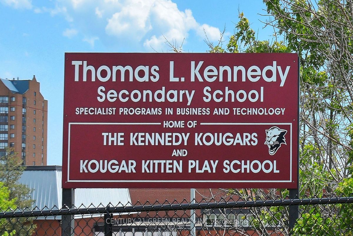 3504 Hurontario St Mississauga 3504 Hurontario St Mississauga