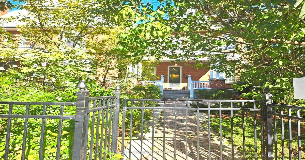 1 Maynard Ave S Toronto