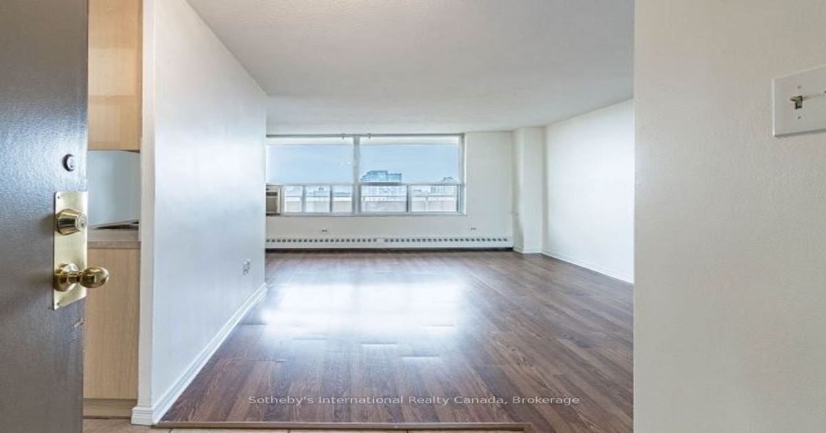 3120 Kirwin Ave Mississauga