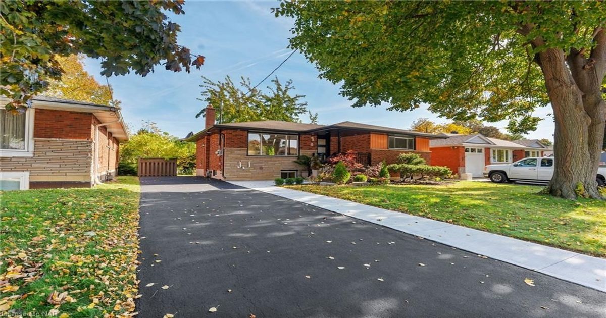 10 FISHER Cres Hamilton