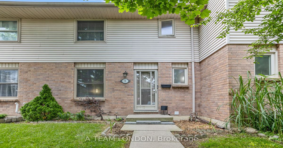 1855 Aldersbrook Road London