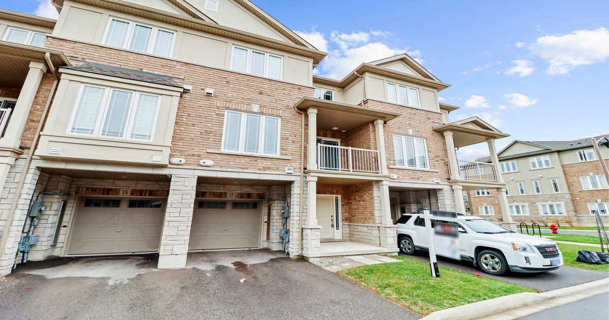 17 Laguna Village Cres Hamilton
