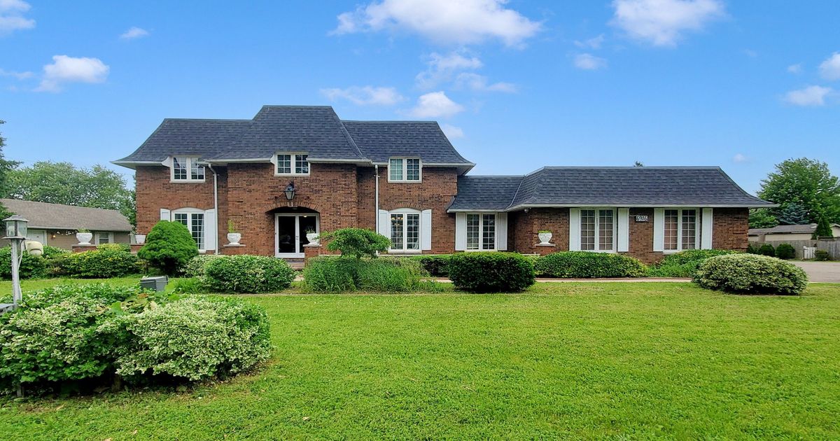 6916 Garner Rd Niagara Falls