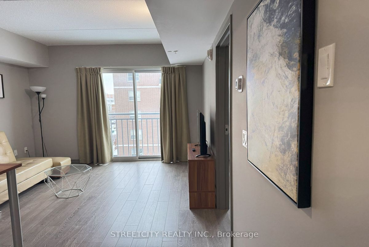 img-gallery