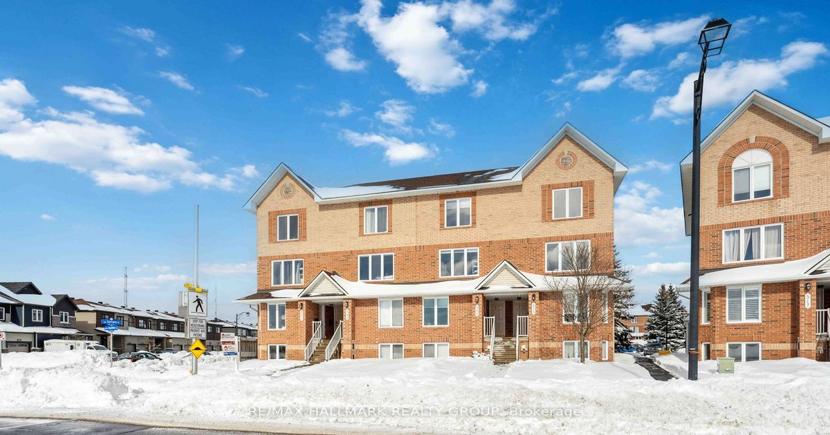 501 Aquaview Drive Orleans - Cumberland and Area