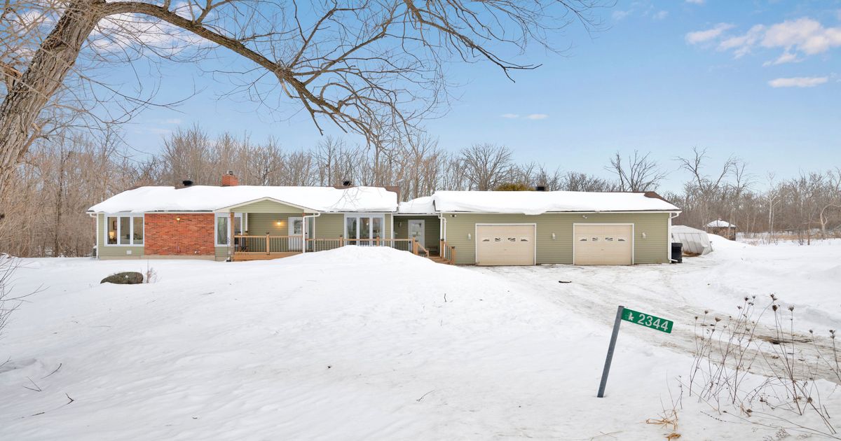 2344 Old Second Line Road Kanata