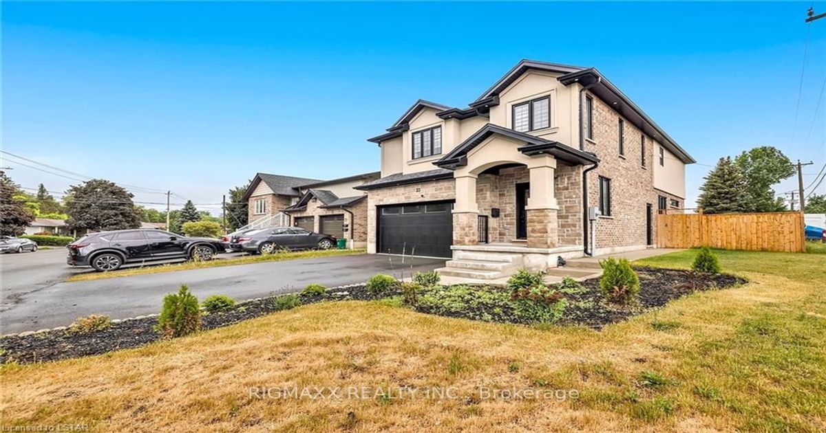 23 Forfar Ave Kitchener